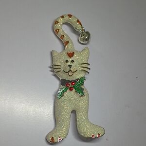 Glittery Cream Cat Brooch with Holly Accents
